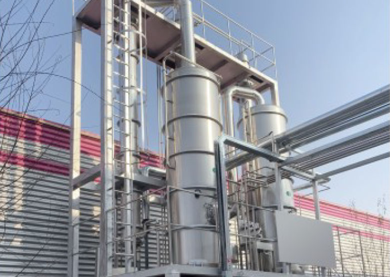 مبخر فراغ الفيلم المتساقط